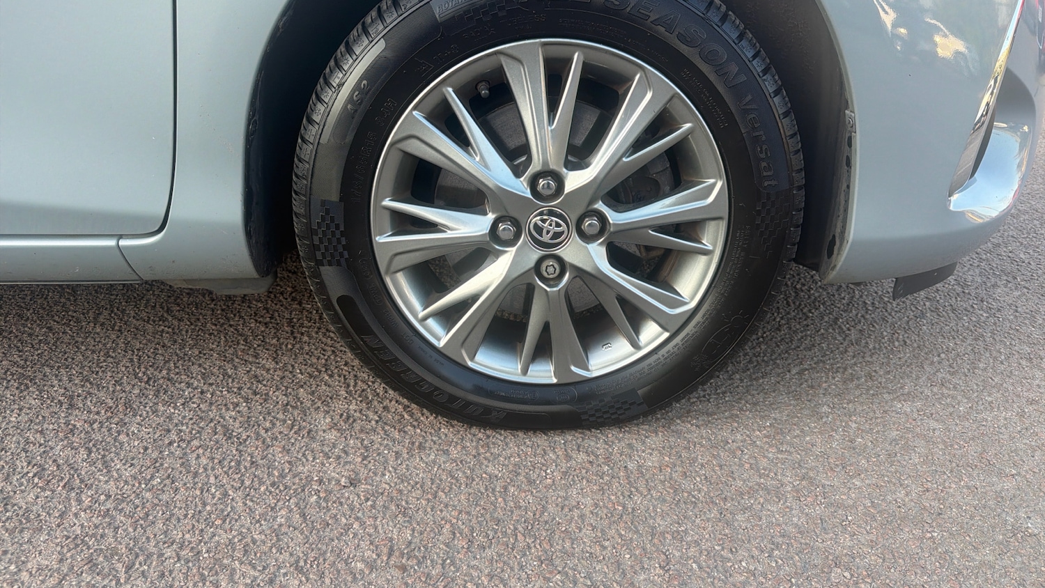 Used Toyota Yaris 2018 for sale - 78010922: Photo 43