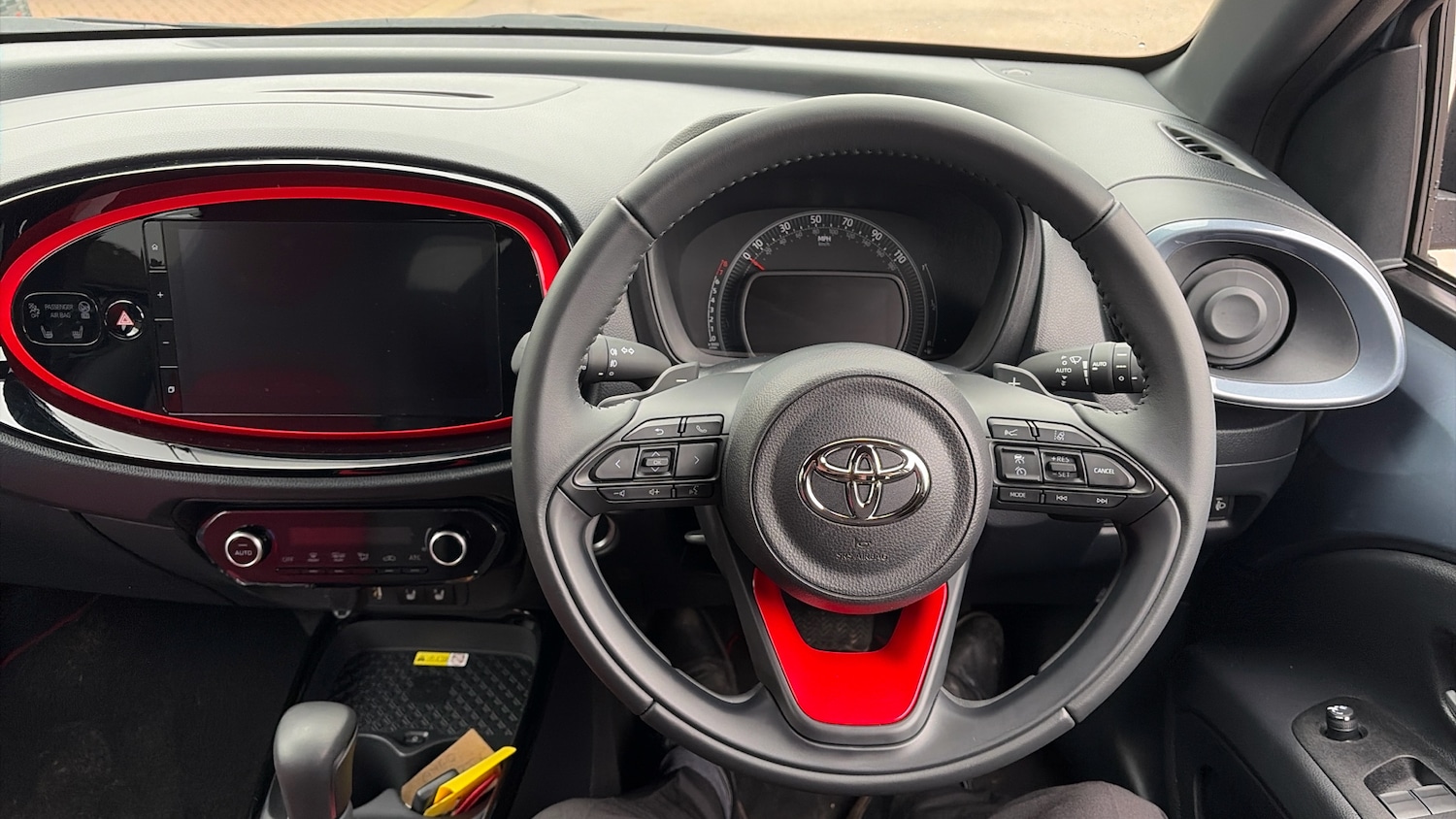 Used Toyota Aygo X 2023 for sale - 77833175: Photo 6