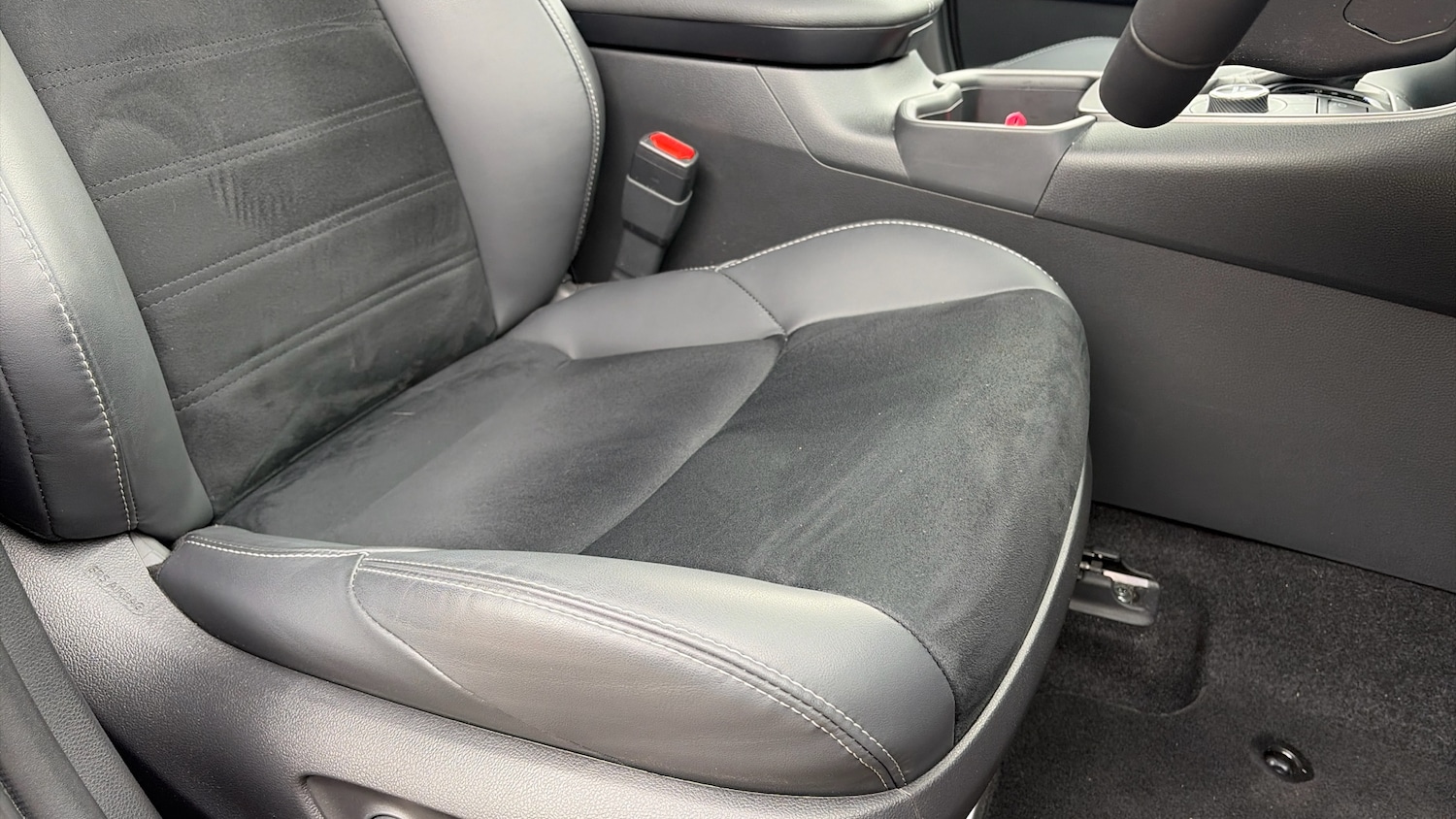 Used Toyota RAV4 2025 for sale - 78152900: Photo 17