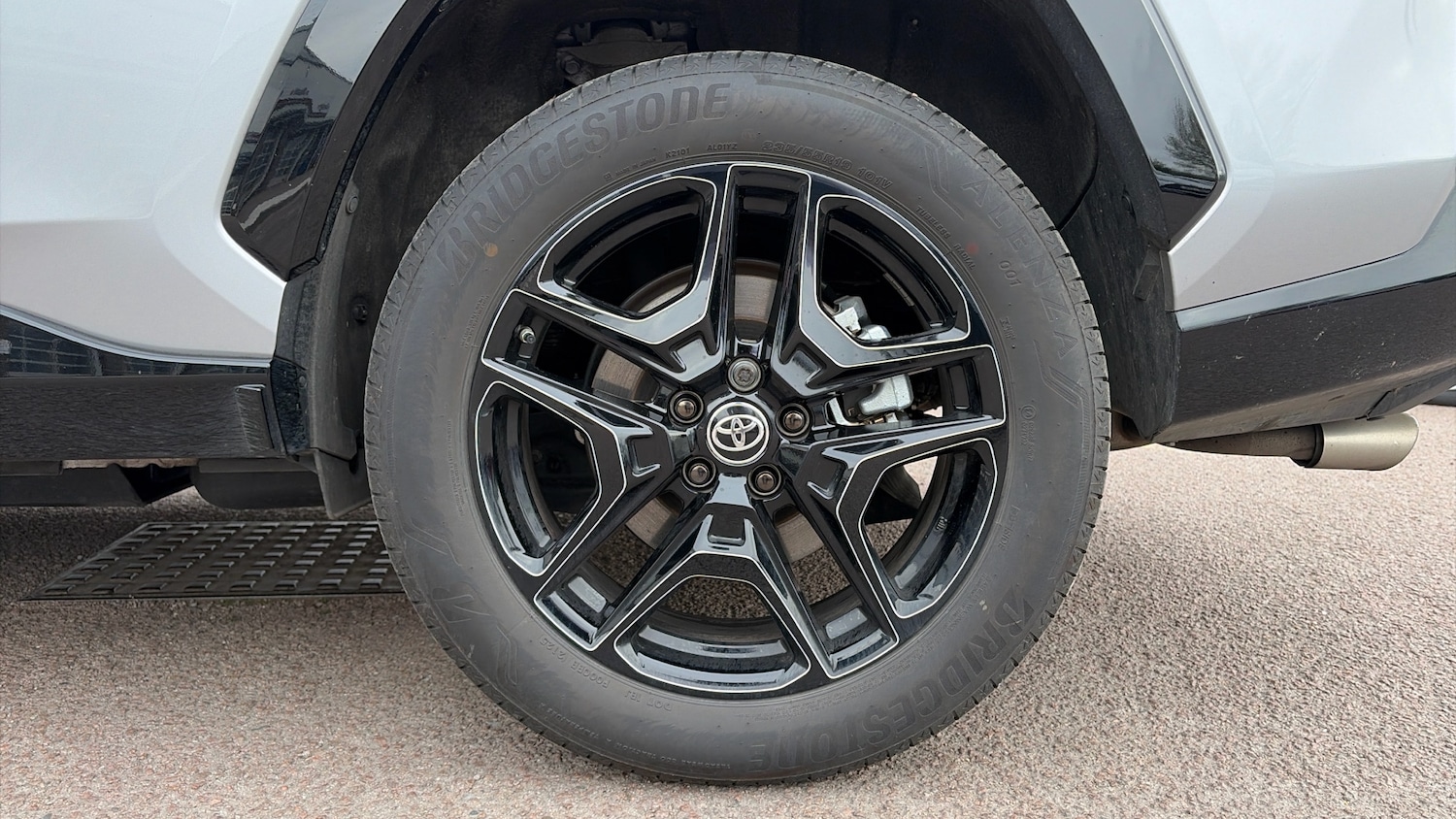 Used Toyota RAV4 2025 for sale - 78152900: Photo 25