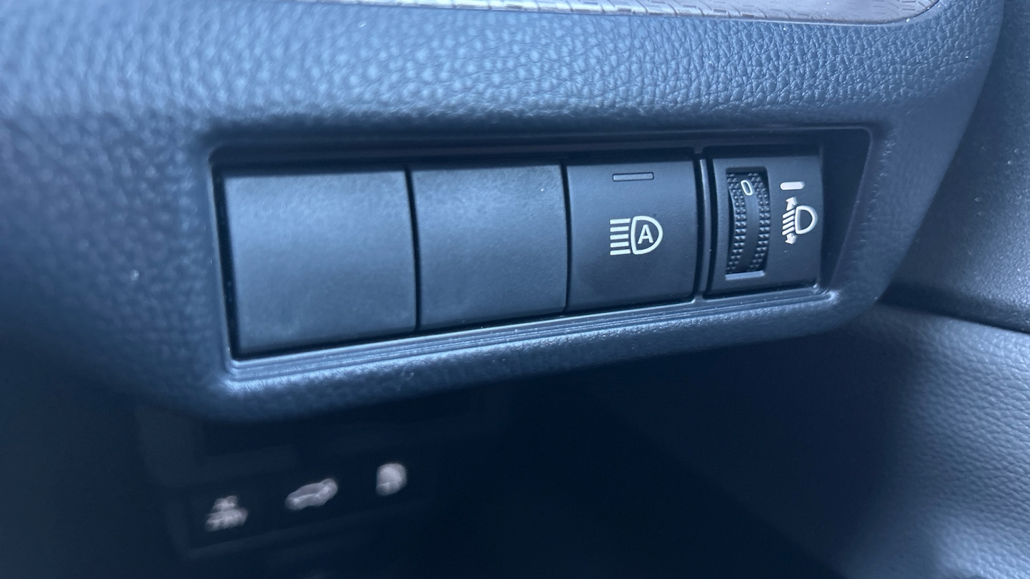 Used Toyota Prius 2025 for sale - 77179897: Photo 38