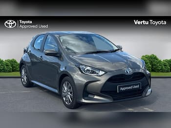 Used Toyota Yaris 2023 for sale - 79692803: Photo