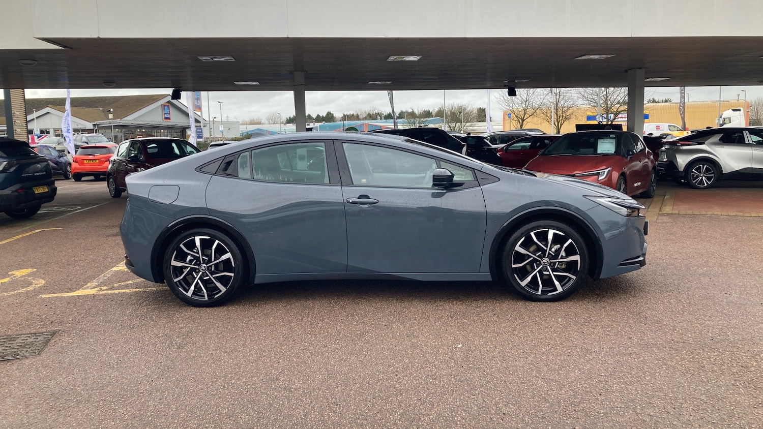 Used Toyota Prius 2025 for sale - 77694084: Photo 16