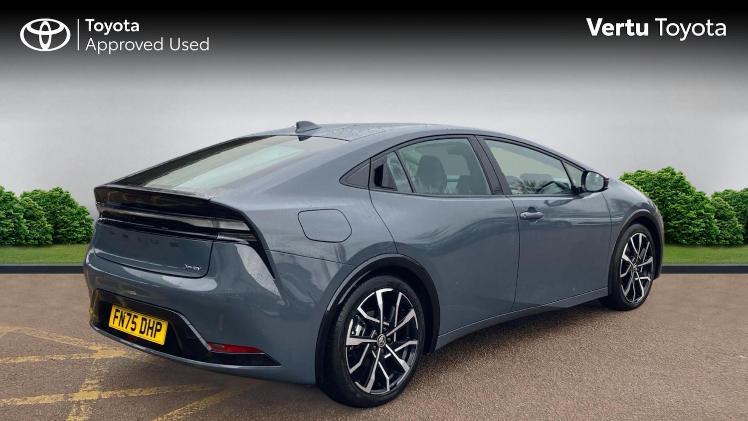 Used Toyota Prius 2025 for sale - 77694084: Photo 2