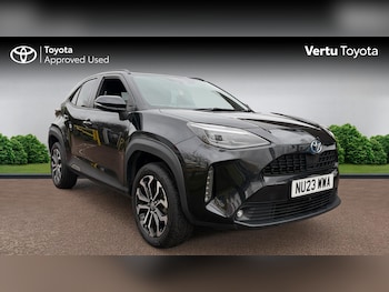 Used Toyota Yaris Cross 2023 for sale - 77280110: Photo