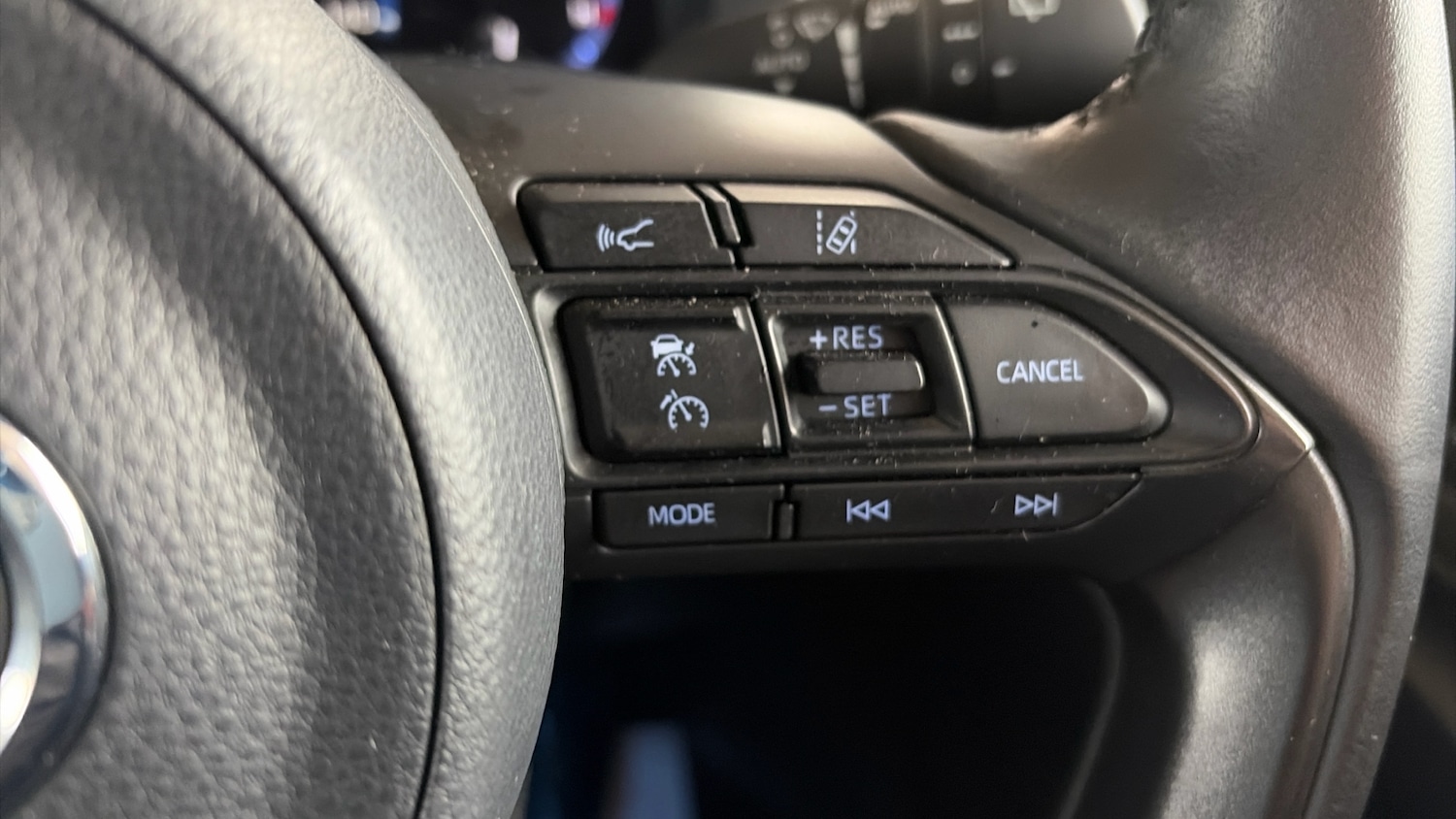 Used Toyota Yaris Cross 2023 for sale - 77366062: Photo 39