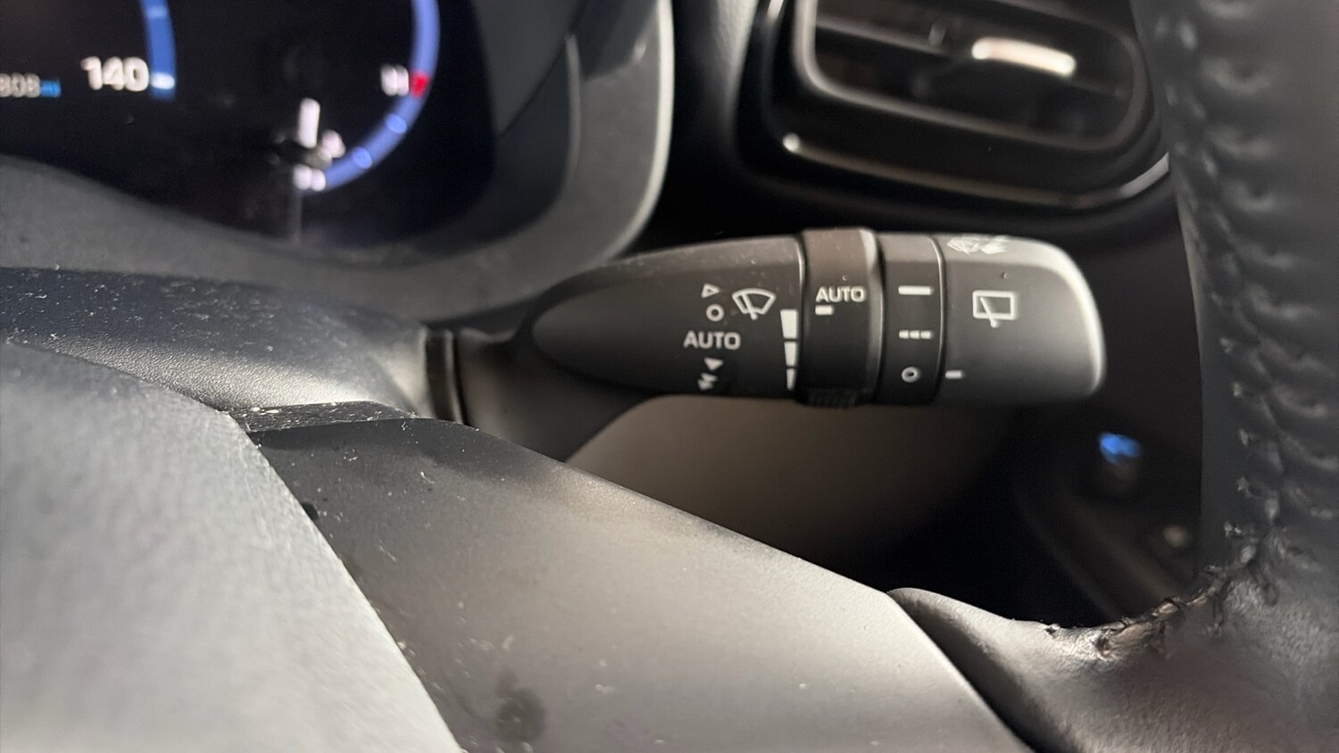 Used Toyota Yaris Cross 2023 for sale - 77366062: Photo 40