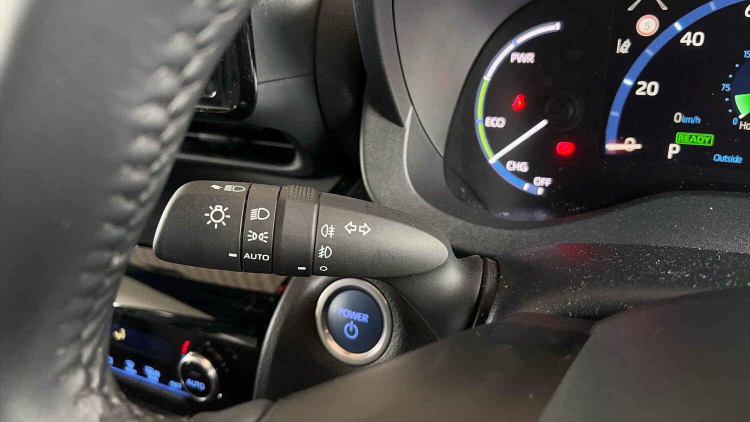 Used Toyota Yaris Cross 2023 for sale - 77366062: Photo 41