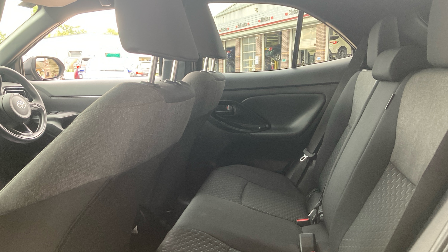 Used Toyota Yaris Cross 2025 for sale - 76079682: Photo 13