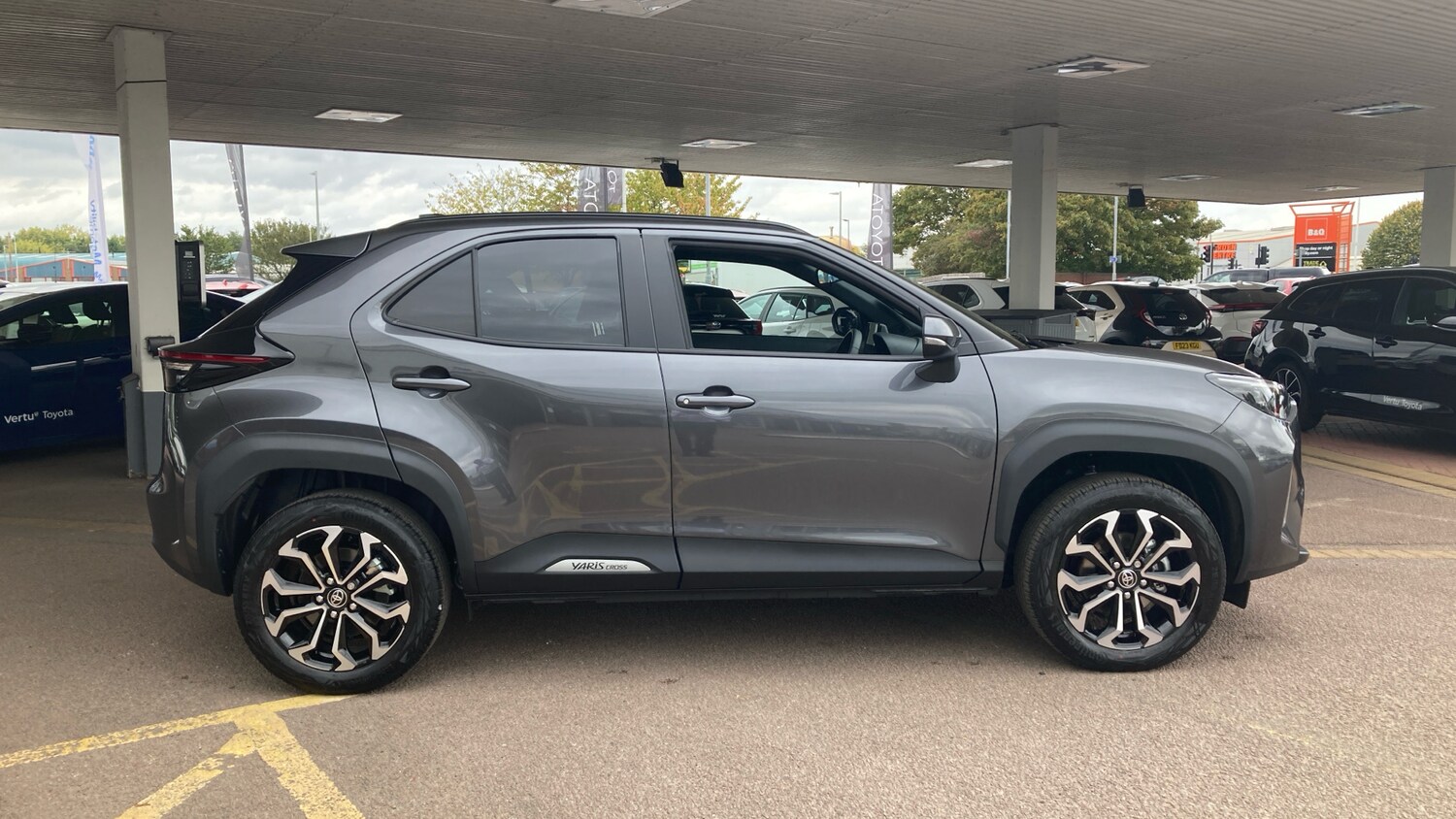 Used Toyota Yaris Cross 2025 for sale - 76079682: Photo 16