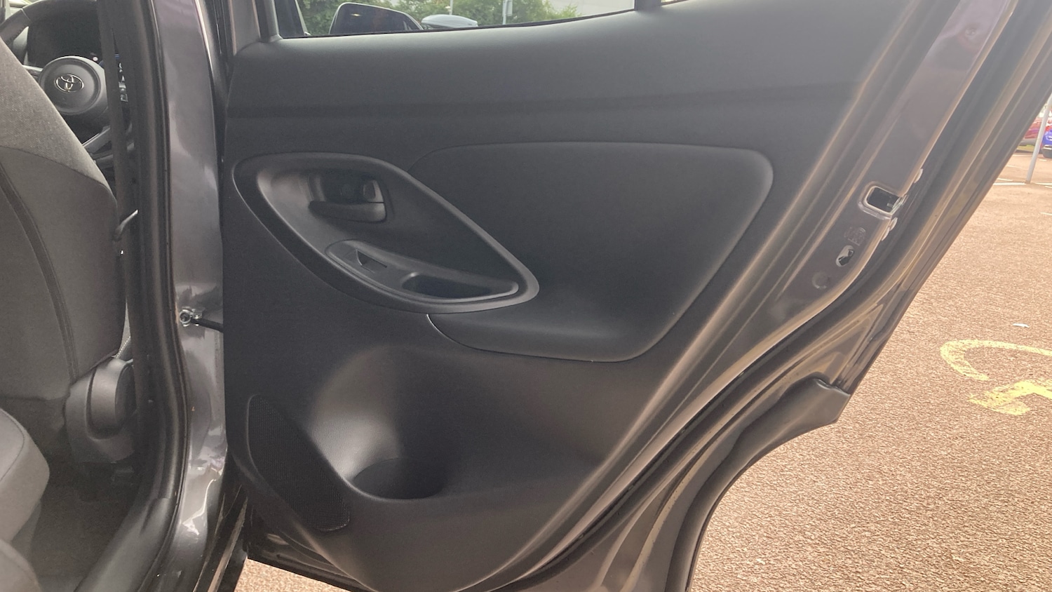Used Toyota Yaris Cross 2025 for sale - 76079682: Photo 42
