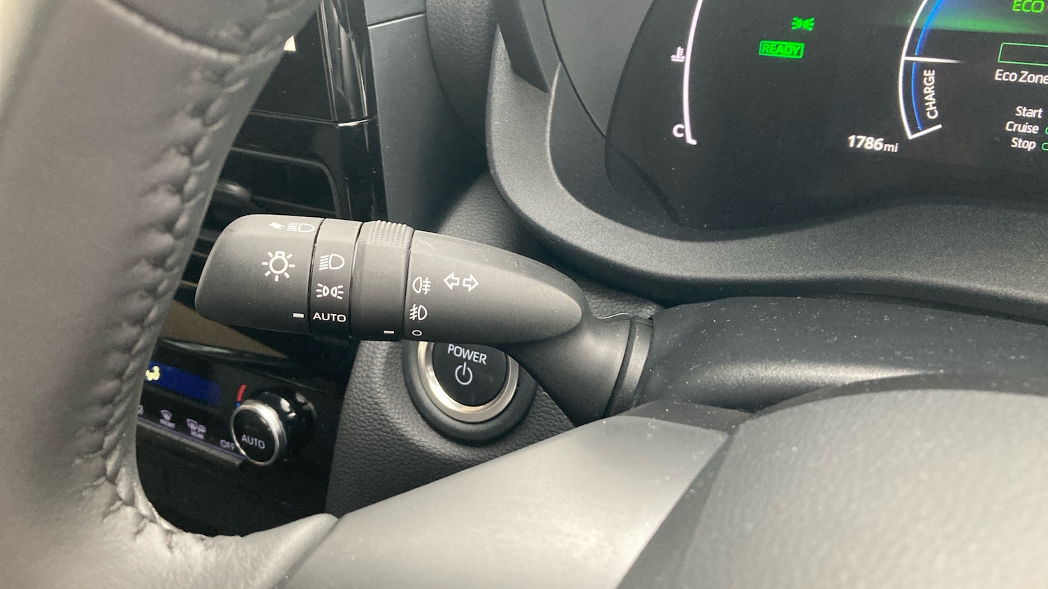 Used Toyota Yaris Cross 2025 for sale - 76079682: Photo 51