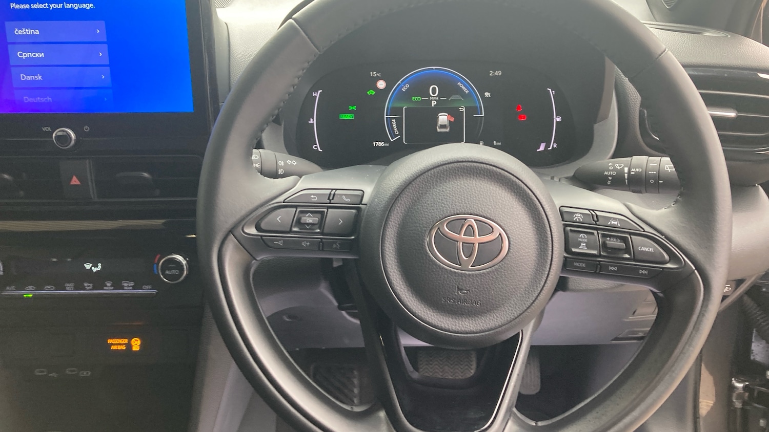 Used Toyota Yaris Cross 2025 for sale - 76079682: Photo 8
