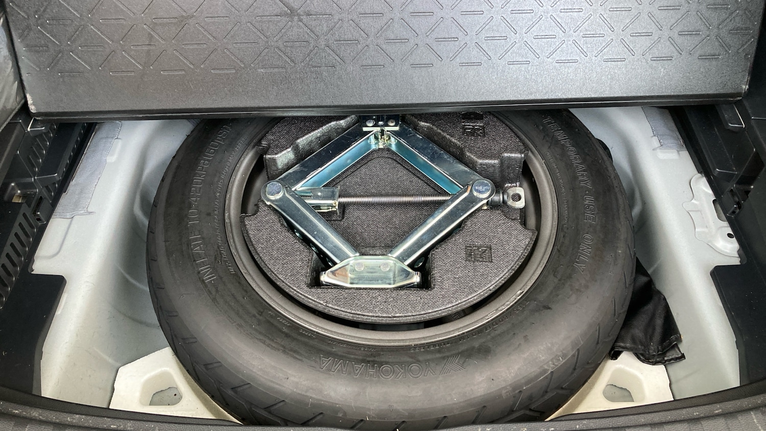 Used Toyota RAV4 2020 for sale - 77438156: Photo 27