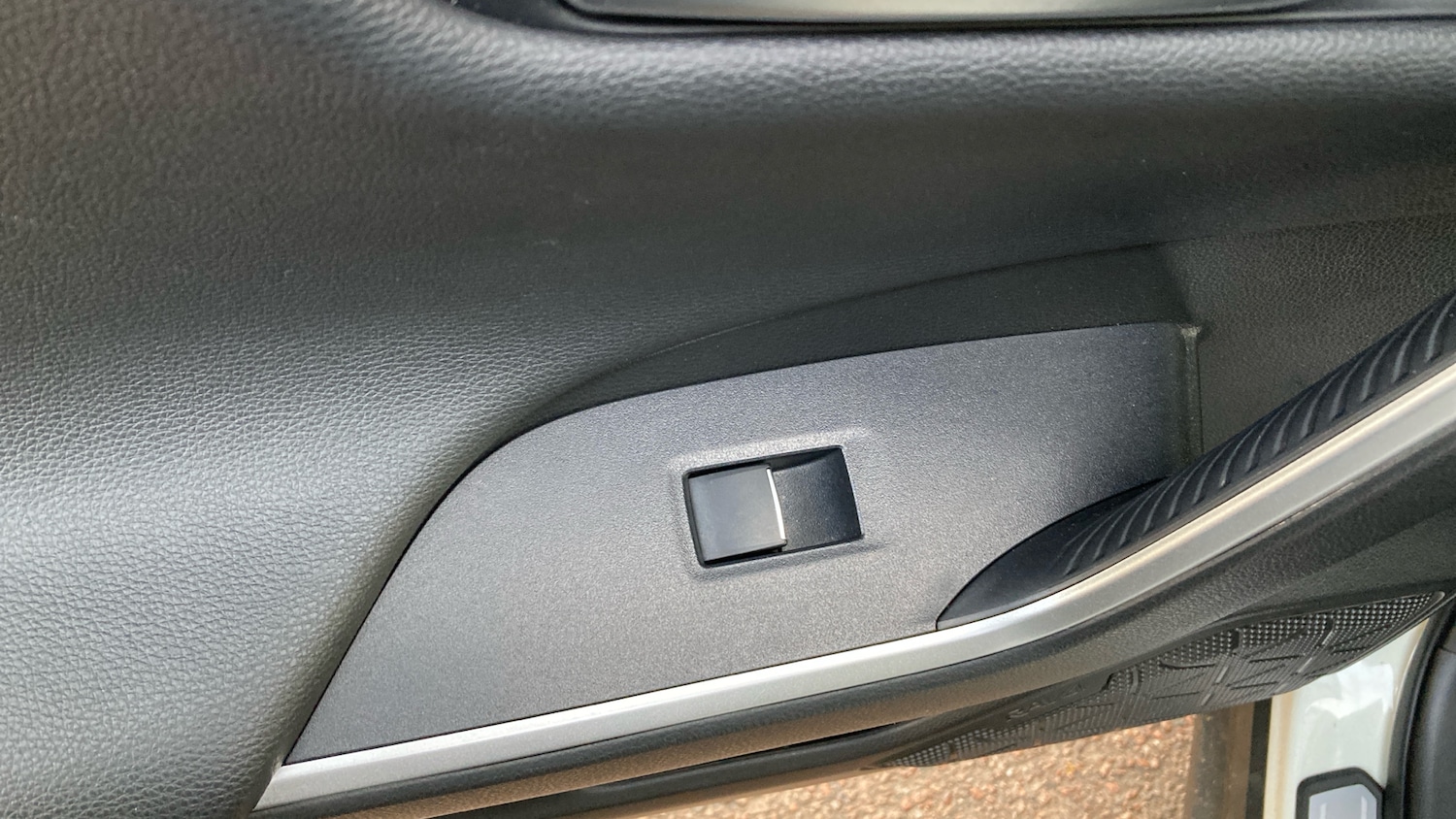 Used Toyota RAV4 2020 for sale - 77438156: Photo 31