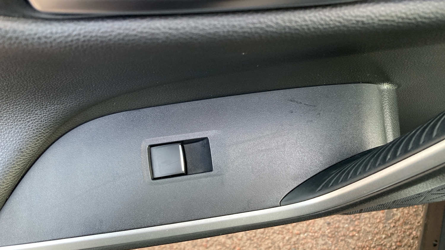 Used Toyota RAV4 2020 for sale - 77438156: Photo 34