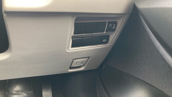 Used Toyota Yaris 2022 for sale - 76255253: Photo 46