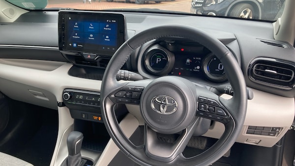 Used Toyota Yaris 2022 for sale - 76255253: Photo 6