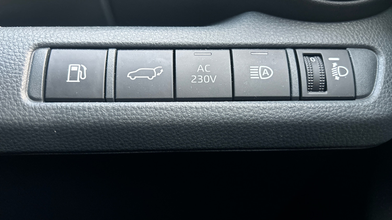 Used Toyota C-HR 2025 for sale - 77271283: Photo 37