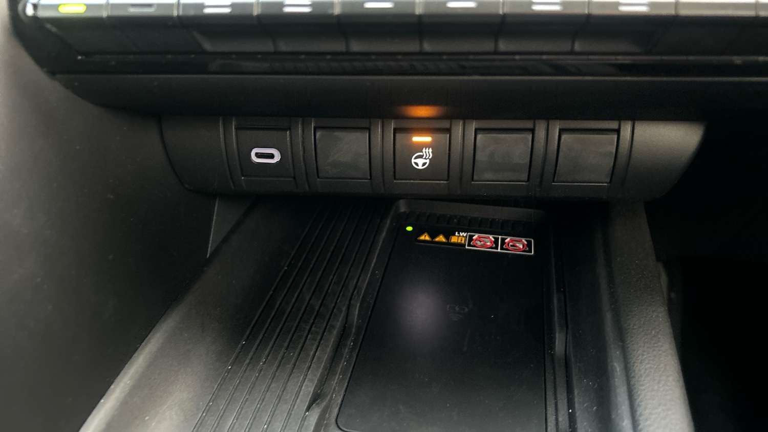 Used Toyota C-HR 2025 for sale - 77271283: Photo 42