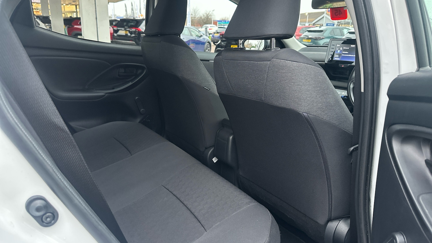 Used Toyota Yaris 2022 for sale - 77298171: Photo 12