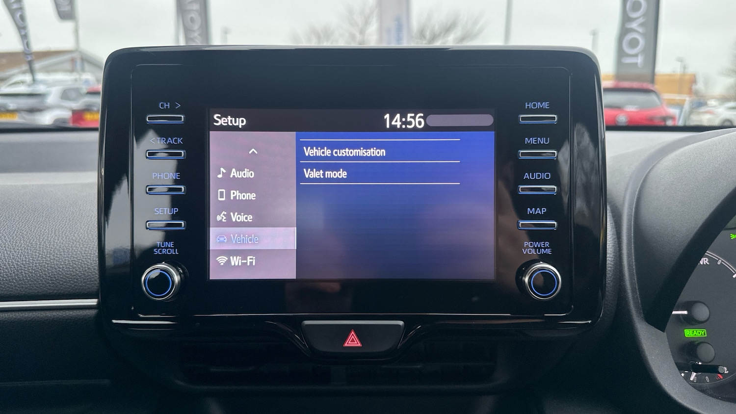 Used Toyota Yaris 2022 for sale - 77298171: Photo 35