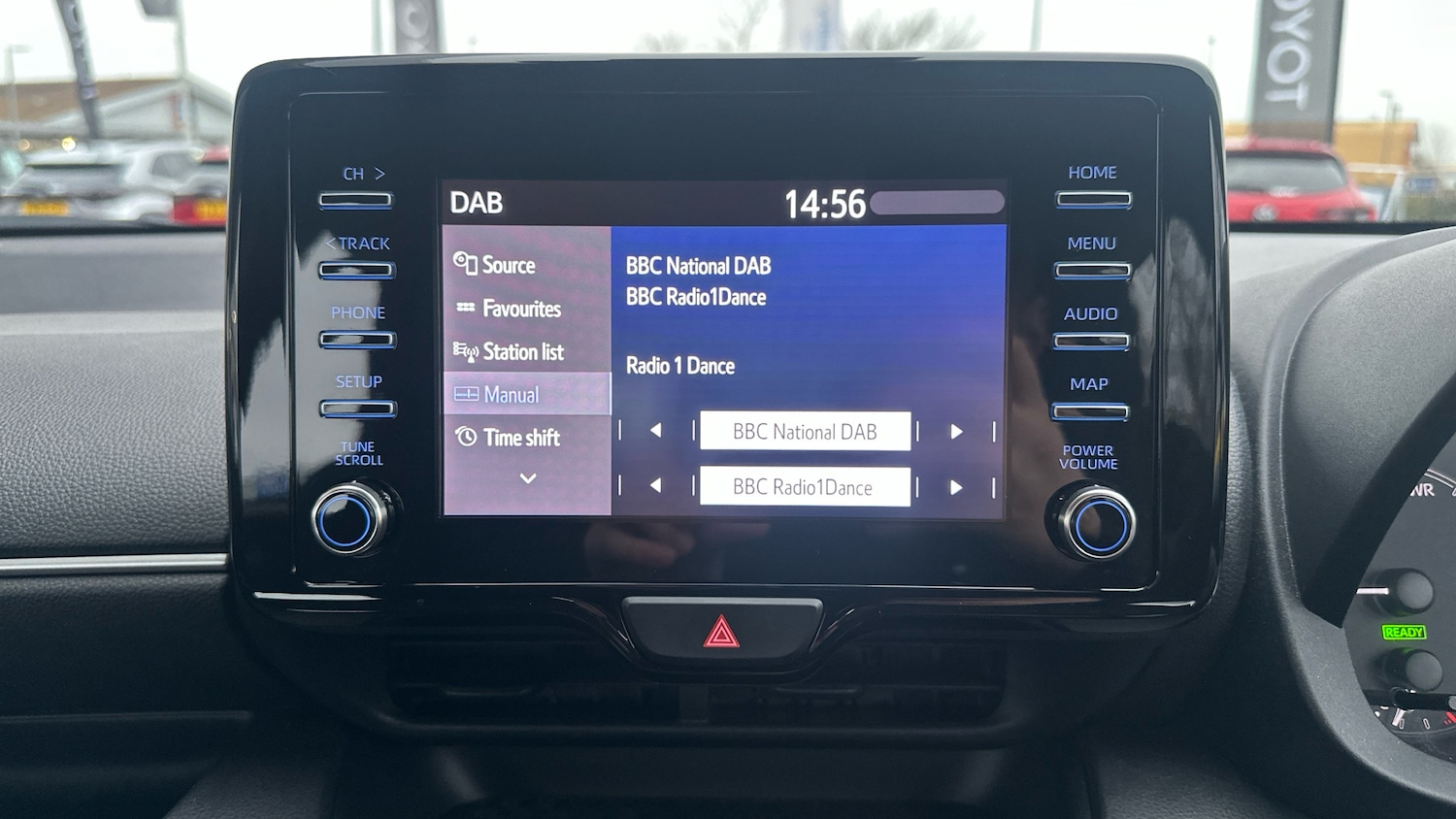 Used Toyota Yaris 2022 for sale - 77298171: Photo 40