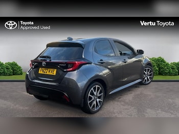 Used Toyota Yaris 2022 for sale - 75894355: Photo