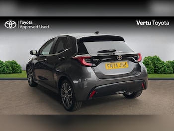 Used Toyota Yaris 2024 for sale - 77280111: Photo