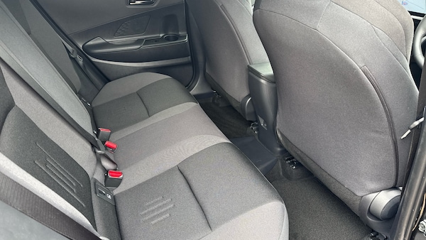 Used Toyota C-HR 2024 for sale - 75653262: Photo 12