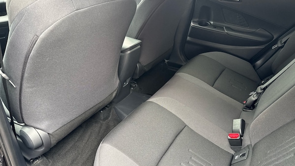 Used Toyota C-HR 2024 for sale - 75653262: Photo 13