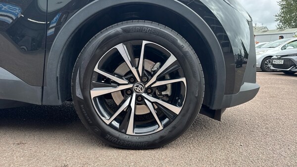 Used Toyota C-HR 2024 for sale - 75653262: Photo 18