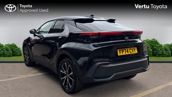 Used Toyota C-HR 2024 for sale - 75653262: Photo 4