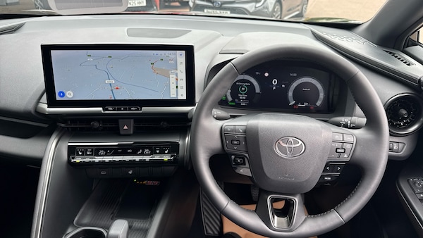 Used Toyota C-HR 2024 for sale - 75653262: Photo 6