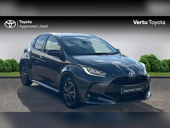 Used Toyota Yaris 2023 for sale - 79815771: Photo