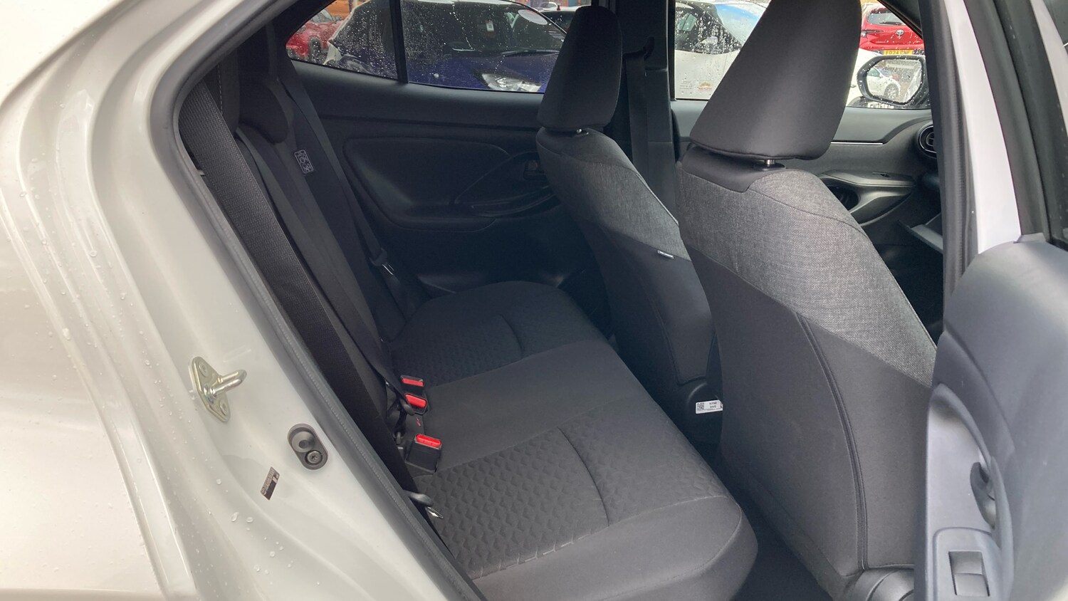 Used Toyota Yaris Cross 2022 for sale - 76653113: Photo 12