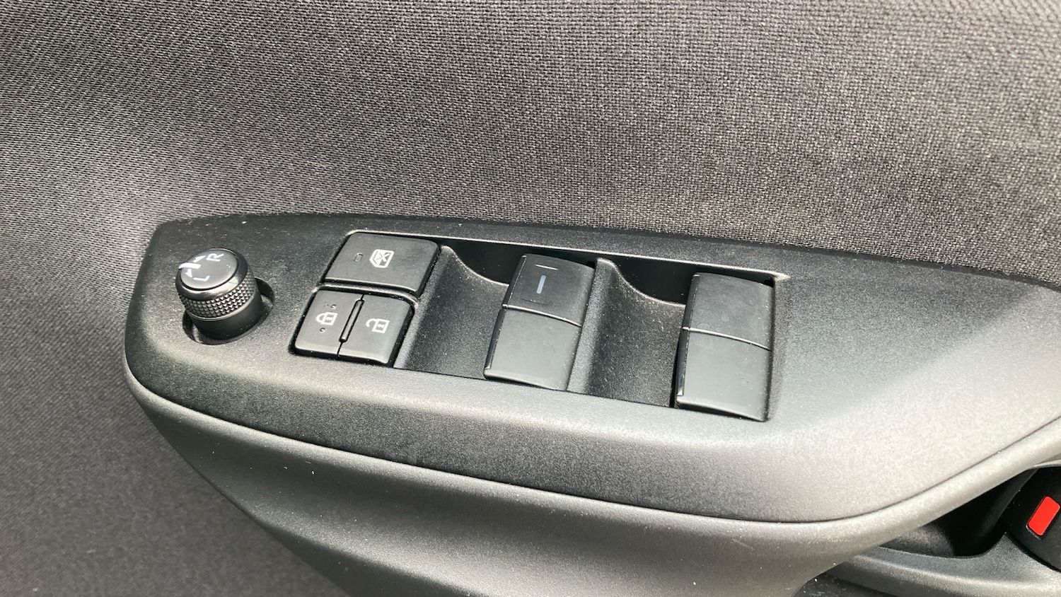 Used Toyota Yaris Cross 2022 for sale - 76653113: Photo 32