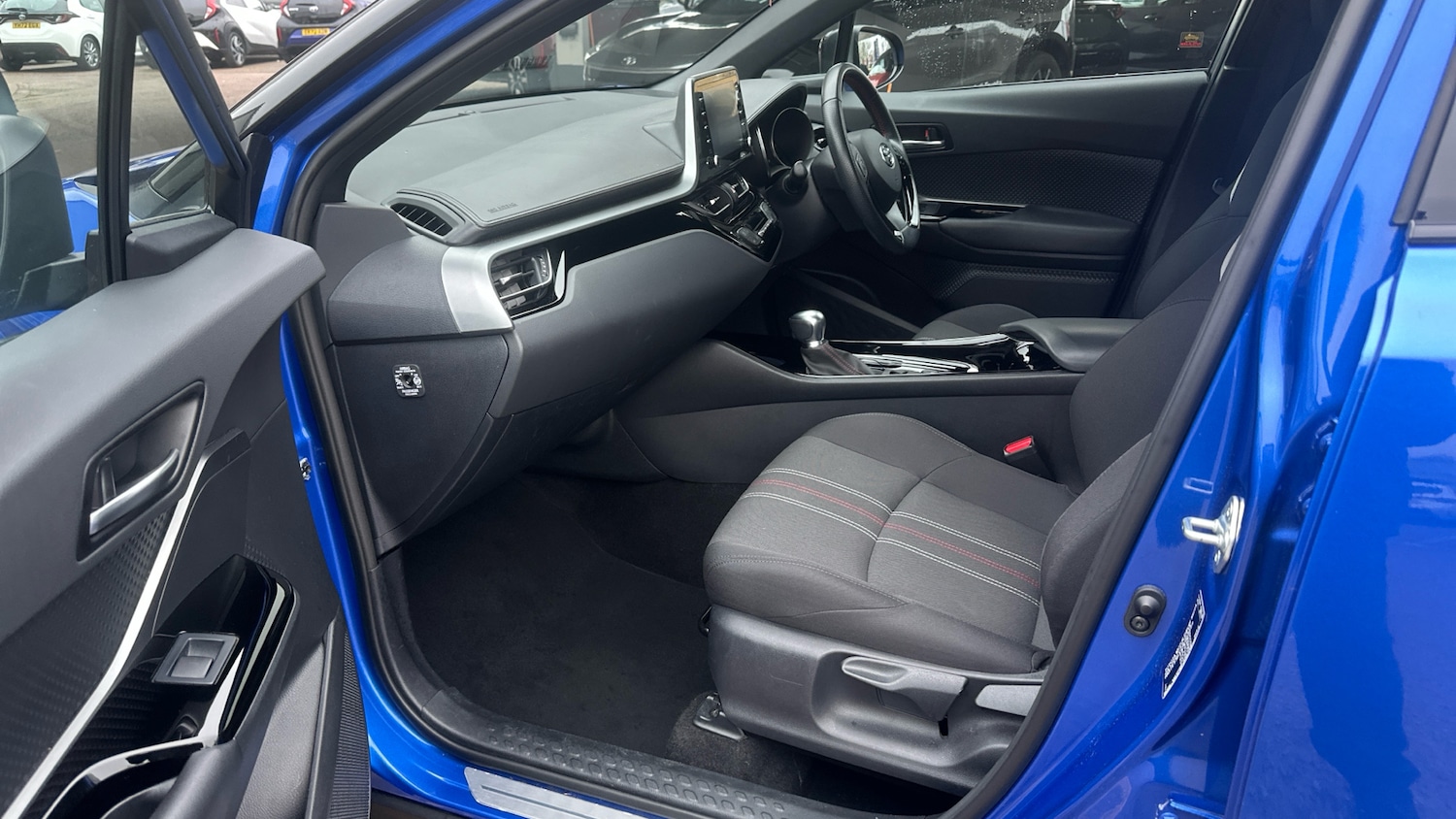 Used Toyota C-HR 2022 for sale - 77592684: Photo 10