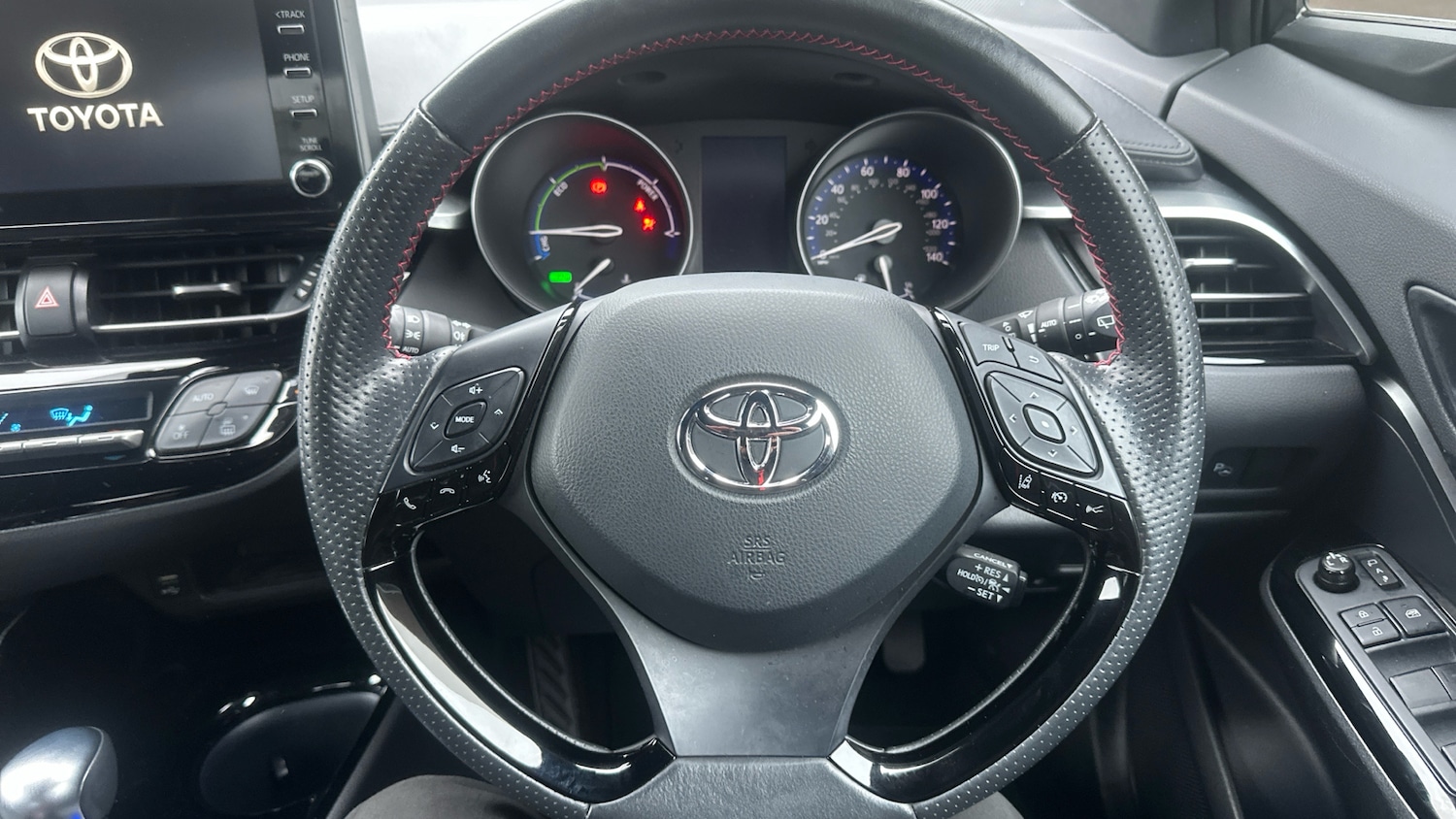 Used Toyota C-HR 2022 for sale - 77592684: Photo 8