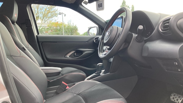 Used Toyota Yaris Cross 2023 for sale - 76289110: Photo 11