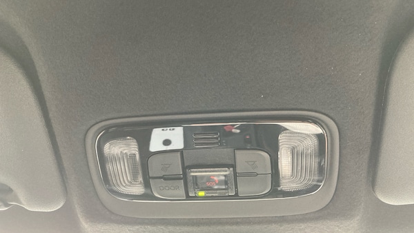 Used Toyota Yaris Cross 2023 for sale - 76289110: Photo 41