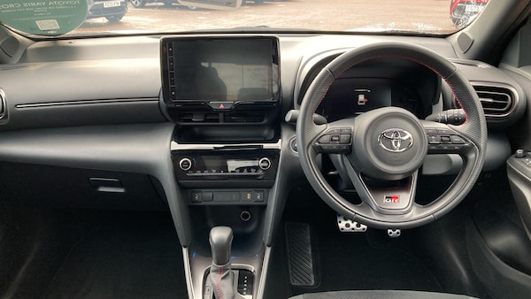 Used Toyota Yaris Cross 2023 for sale - 76289110: Photo 5