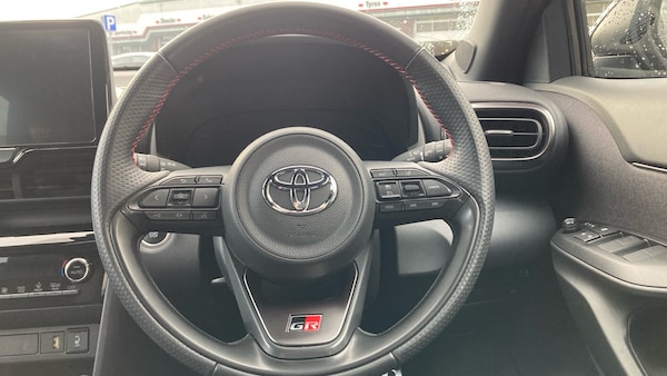 Used Toyota Yaris Cross 2023 for sale - 76289110: Photo 8