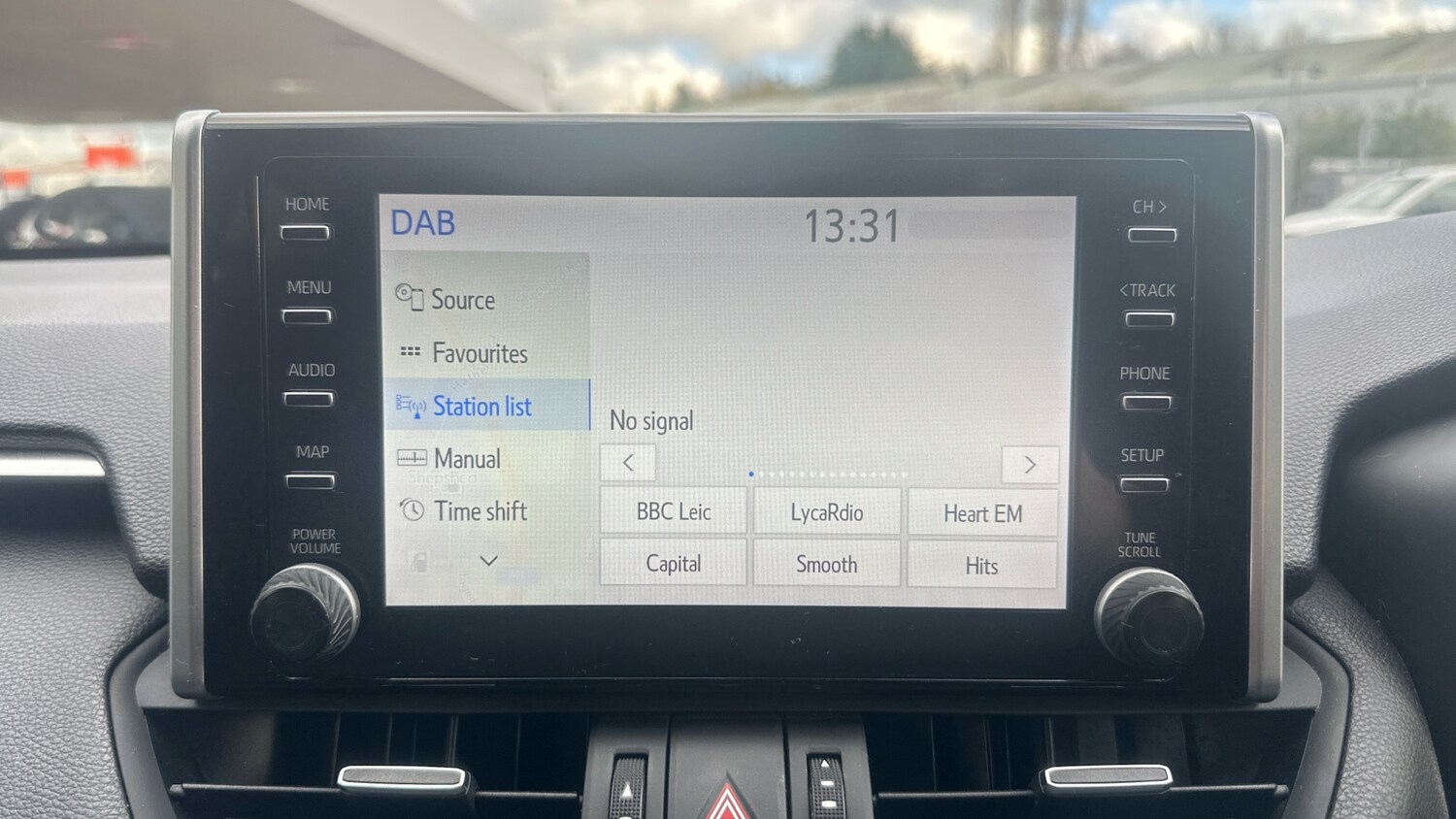 Used Toyota RAV4 2019 for sale - 76640801: Photo 25