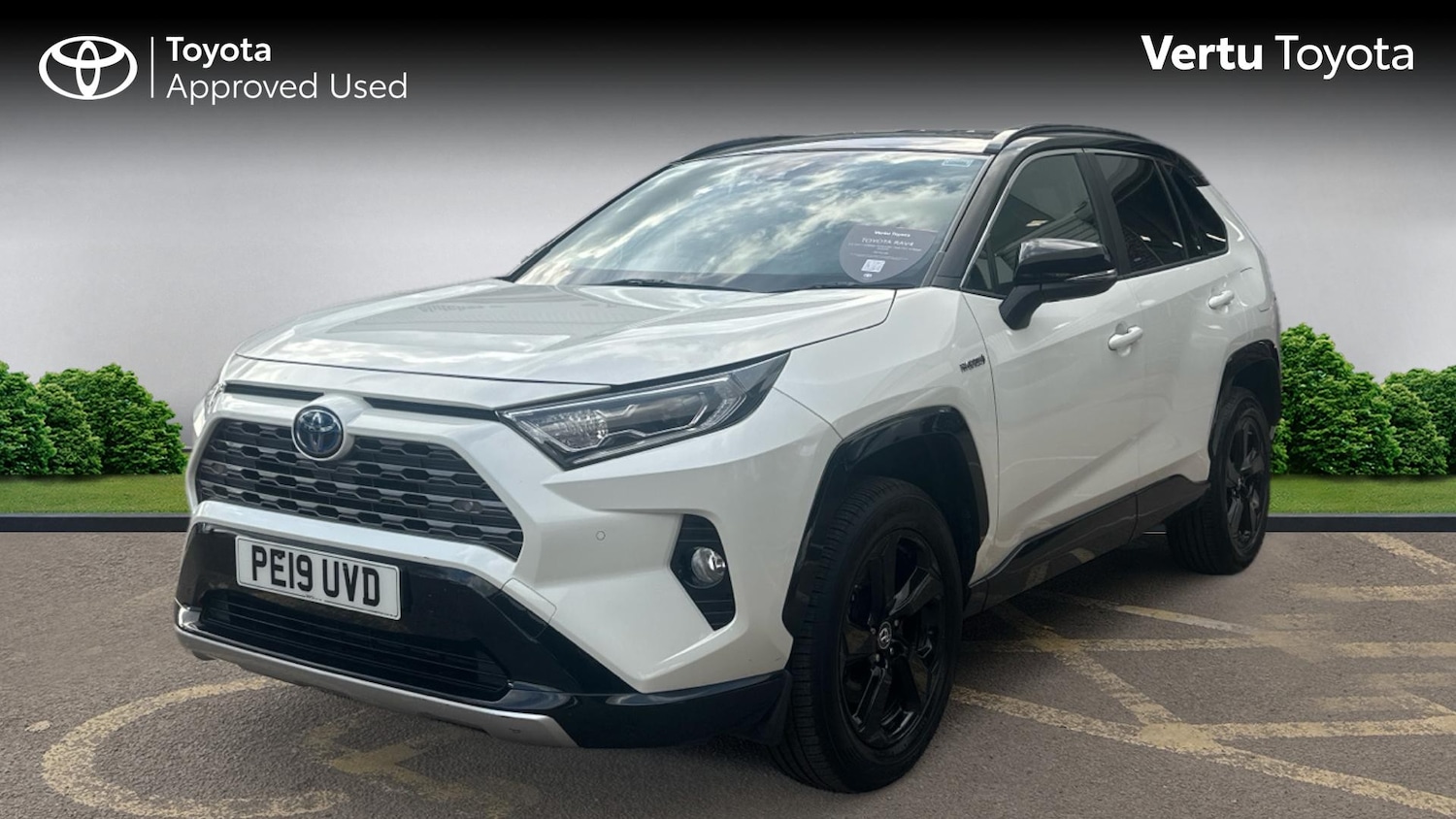 Used Toyota RAV4 2019 for sale - 76640801: Photo 3