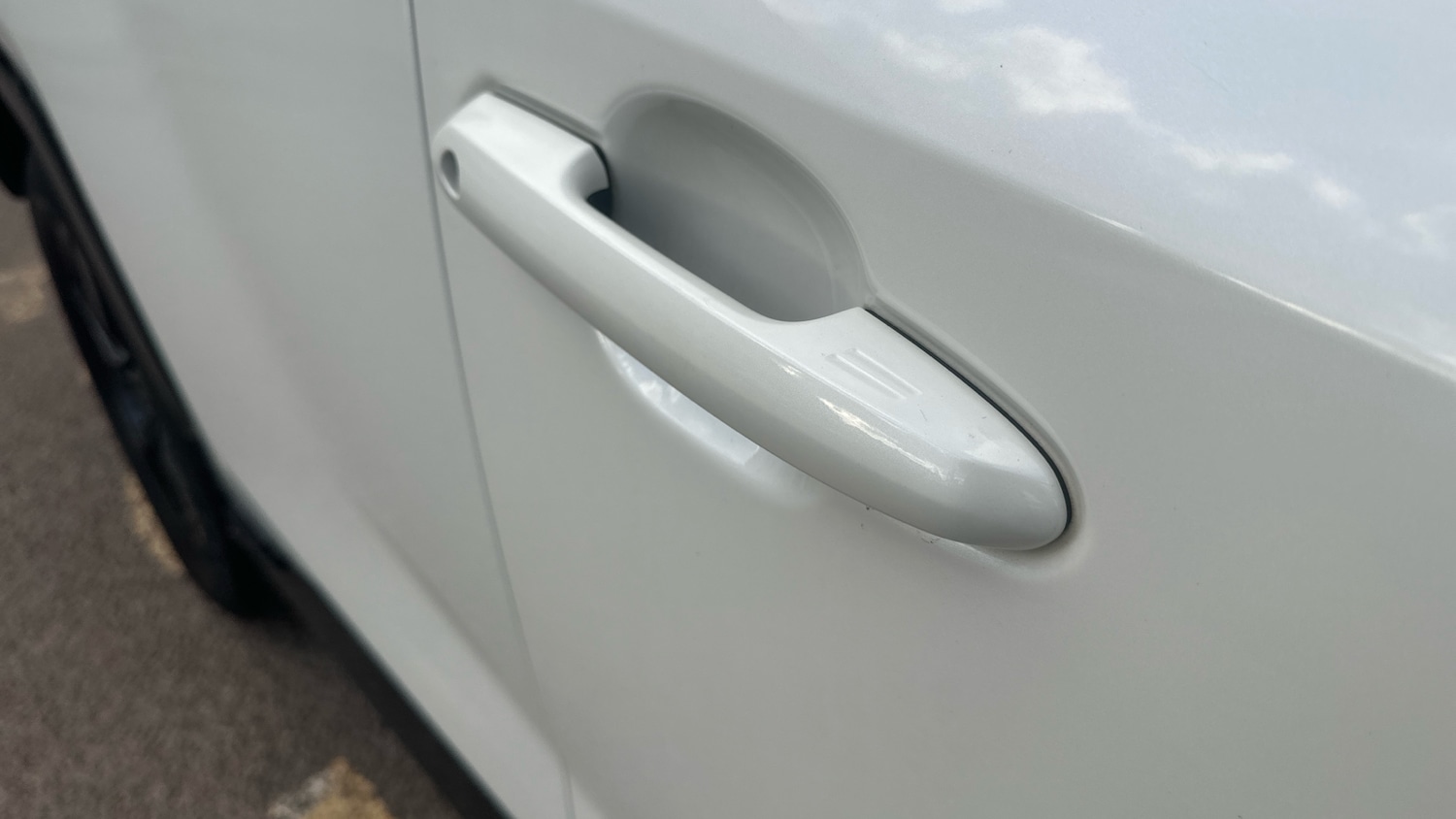 Used Toyota RAV4 2019 for sale - 76640801: Photo 34