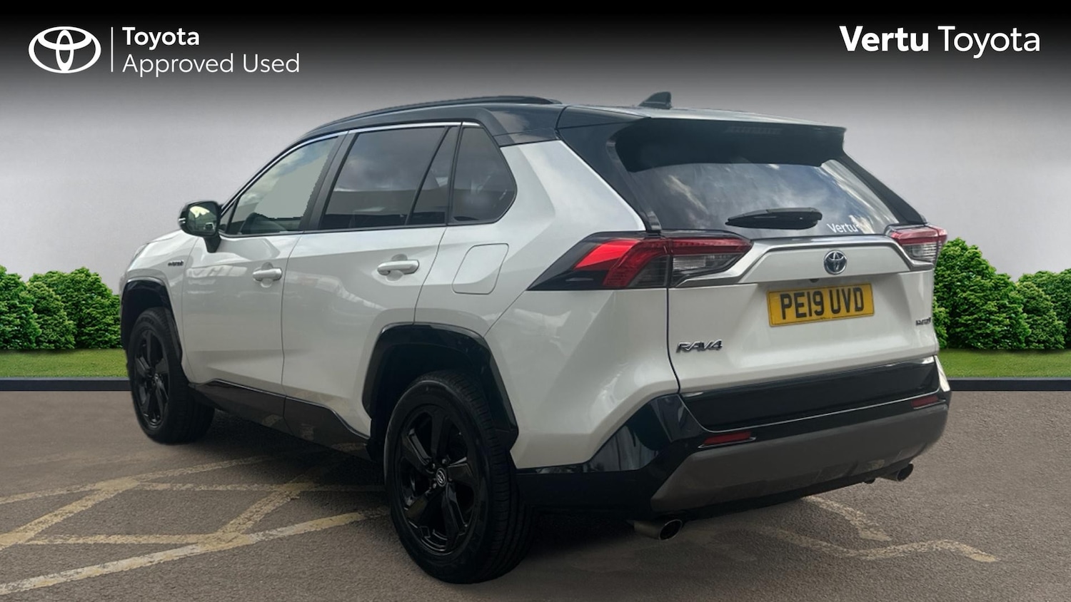 Used Toyota RAV4 2019 for sale - 76640801: Photo 4