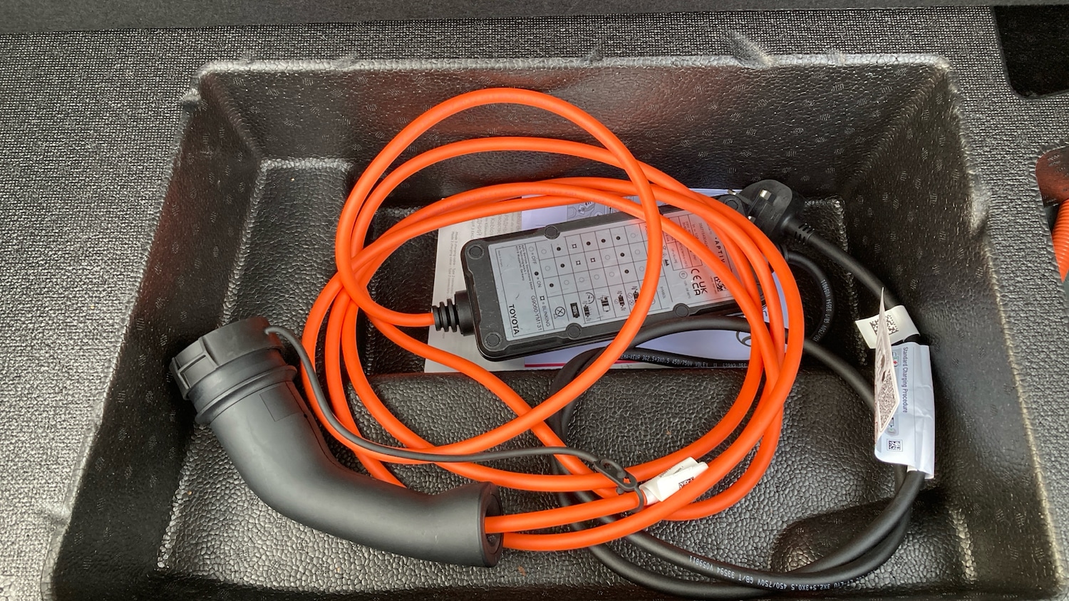 Used Toyota C-HR 2024 for sale - 76504895: Photo 25