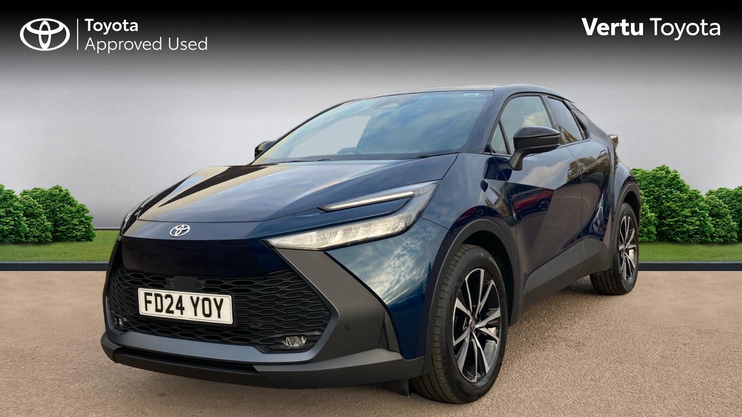 Used Toyota C-HR 2024 for sale - 76504895: Photo 3