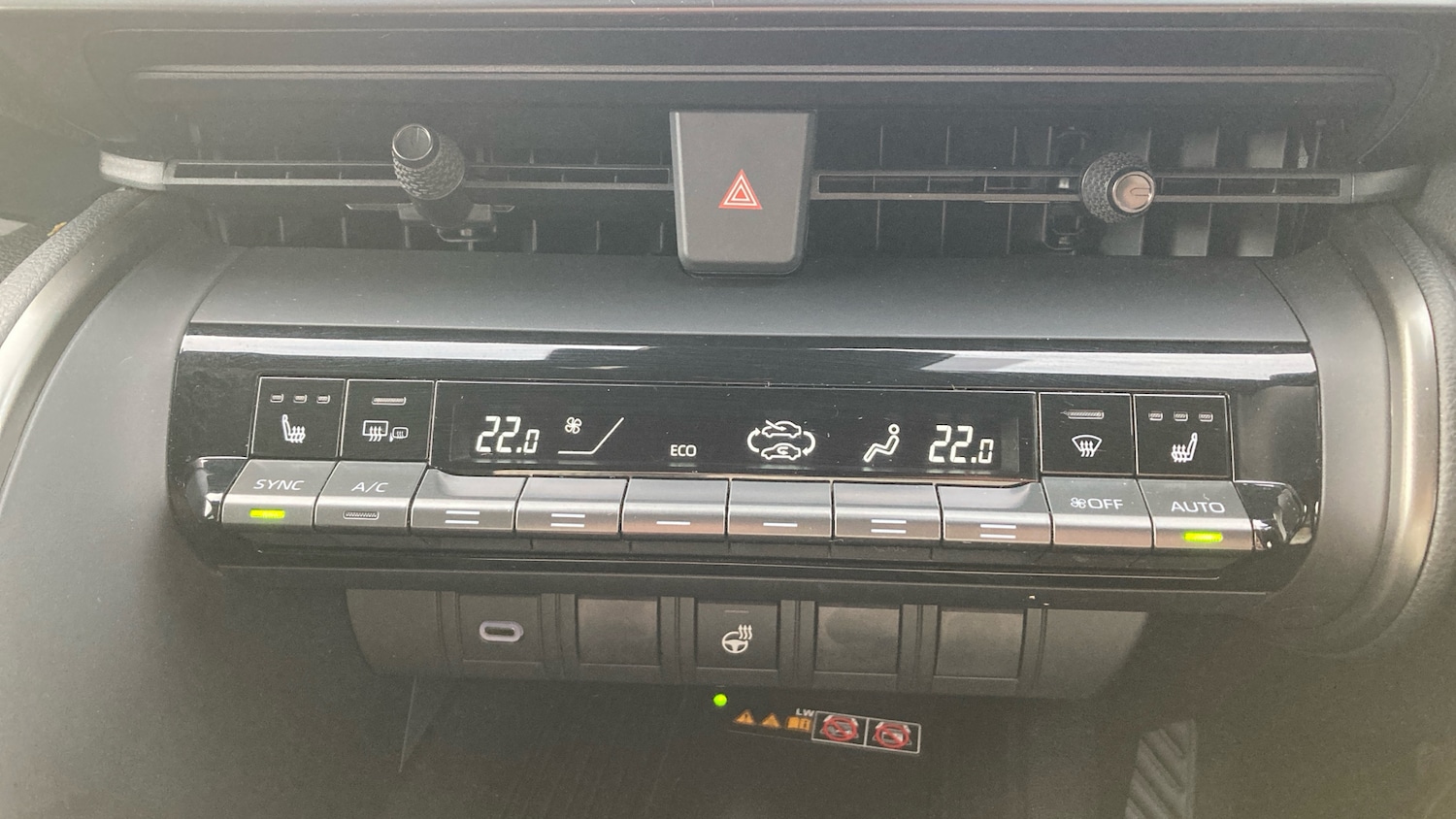 Used Toyota C-HR 2024 for sale - 76504895: Photo 37